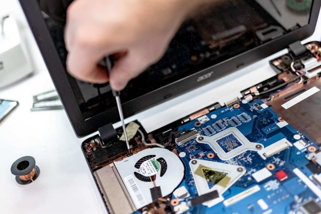 Laptop Reparatur